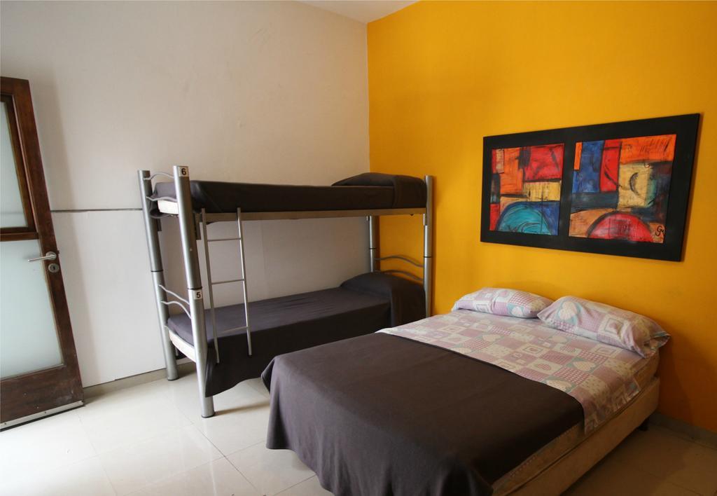 Link Cordoba Hostel Bagian luar foto