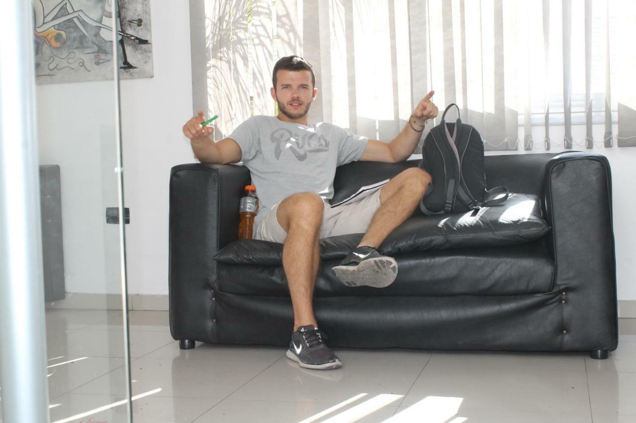 Link Cordoba Hostel Bagian luar foto